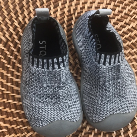 STQ - Picture 1 of 11